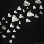 Aluminium foil Valentines day craft idea