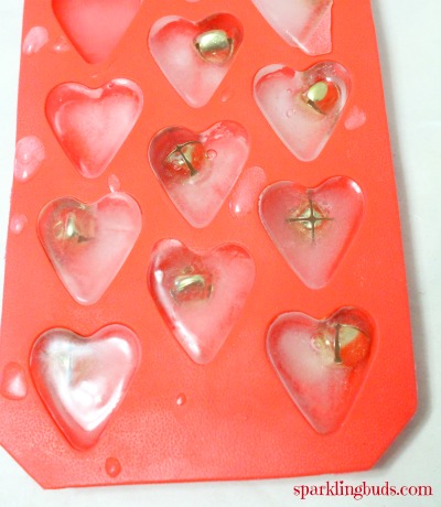 Valentines STEM activity idea for preschool